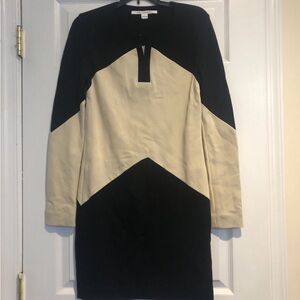 Diane Von Furstenberg Black and Cream Long Sleeve Dress